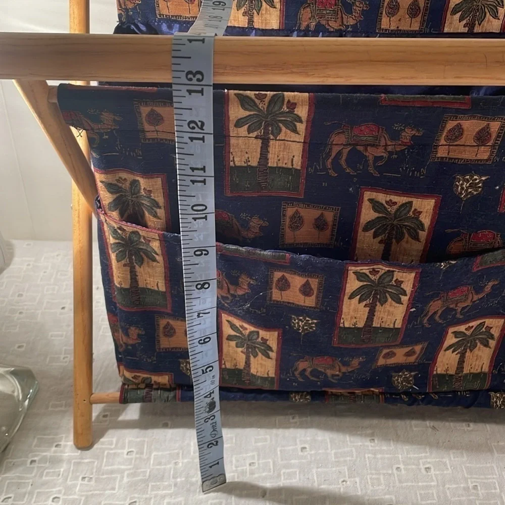 Sewing Camel Ethnic Cloth Print Pocket Yarn Storage Wooden